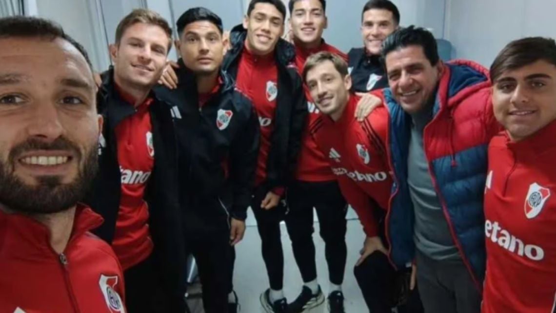 Bustos y Viña, los dos nombres que se quedaron sin ventana en River