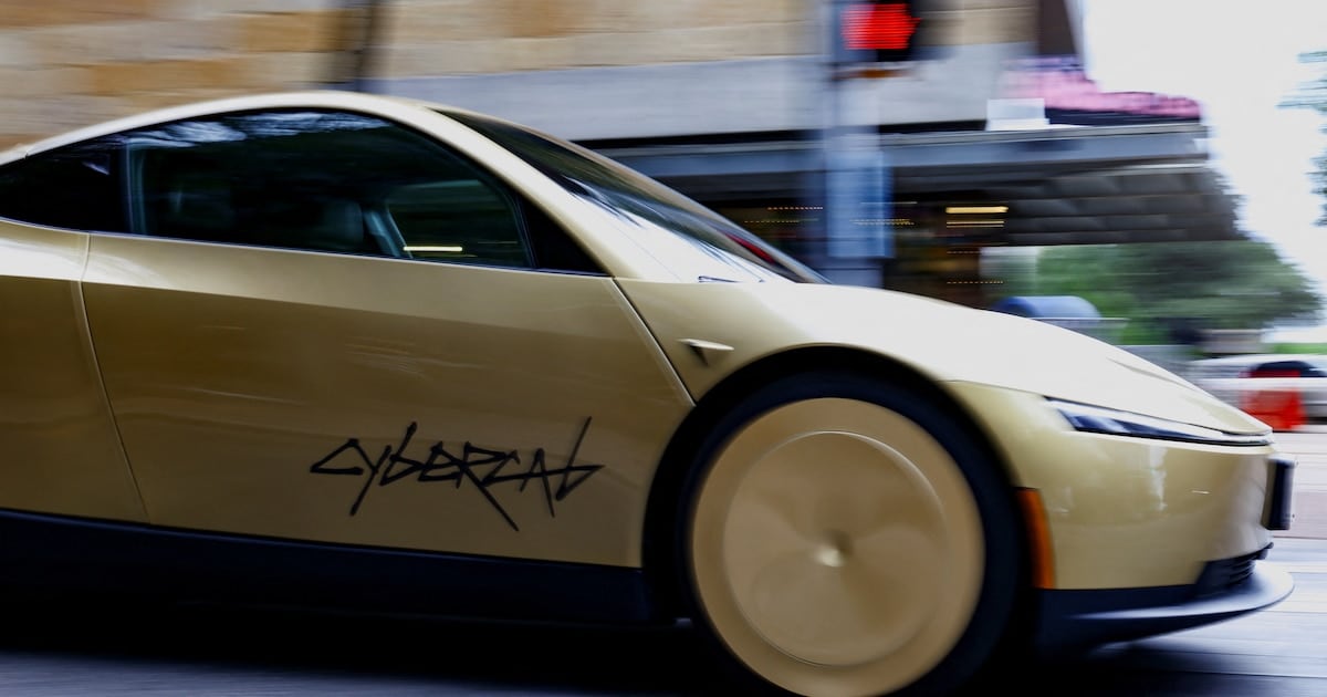 Cybercab en la mira: el organismo de seguridad de EE.UU. le pide cuentas a Tesla