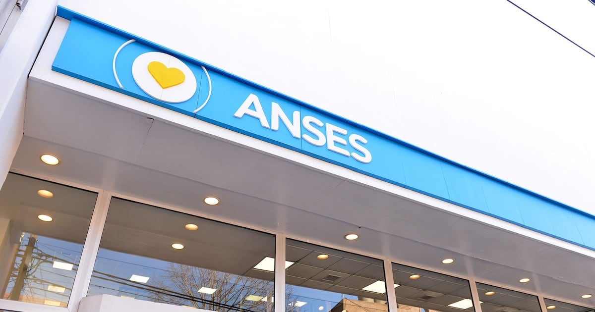 Calendario de ANSES para septiembre: cómo queda la liquidación de los DNI terminados en 4 tras la suba del 2,11%