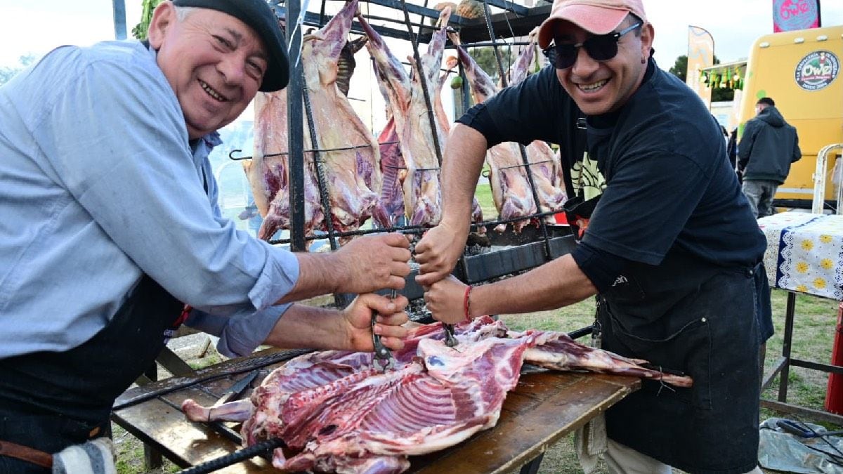 Confluencia de Sabores desplegó más de 90 puestos y colmó el Parque Jaime de Nevares durante todo el fin de semana