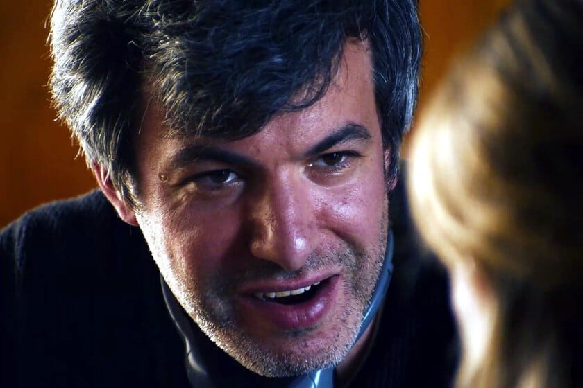 Nathan Fielder y el ojo indiscreto sobre los últimos días libres de Elizabeth Holmes