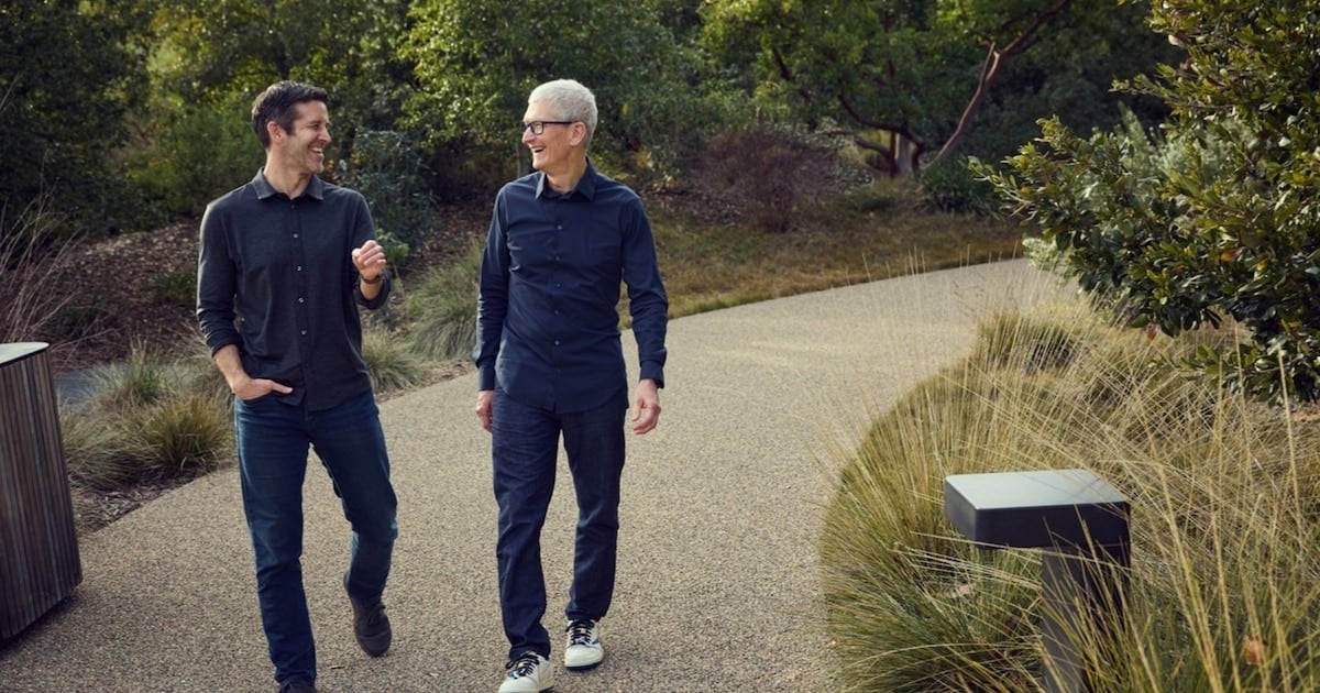 Apple mete la IA adentro del teléfono y te ahorra el viaje a la nube
