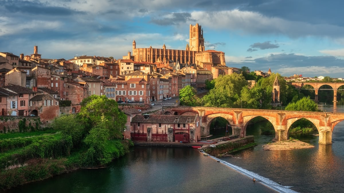 Albi, la ciudad de ladrillo rojo que guarda el secreto mejor guardado del sur de Francia