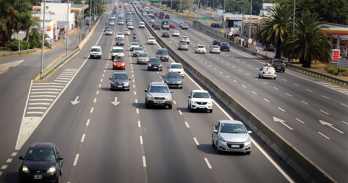 Para 2031, el 99% del parque automotor argentino seguirá dependiendo de nafta o diésel
