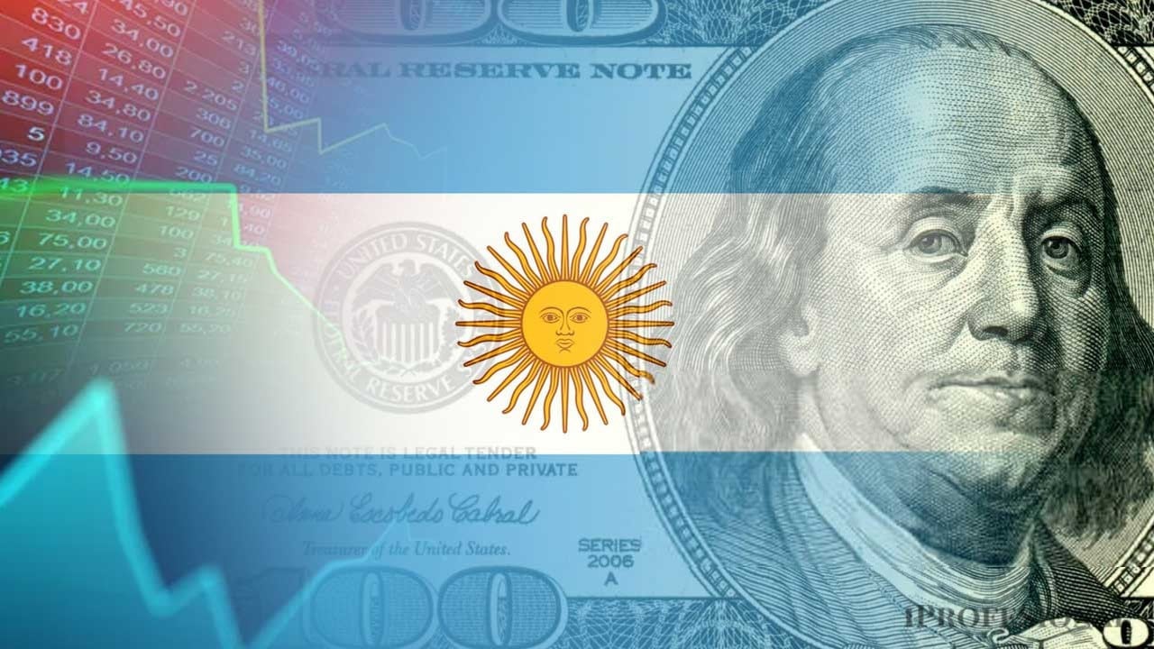 El dólar mayorista cerraría el año entre $1.611 y $1.850 según un sondeo a 47 economistas