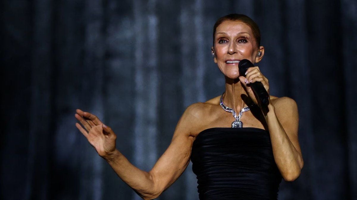 Celine Dion volvió a cantar en París y rompió en llanto al reencontrarse con su público: "Acabo de cumplir un sueño"