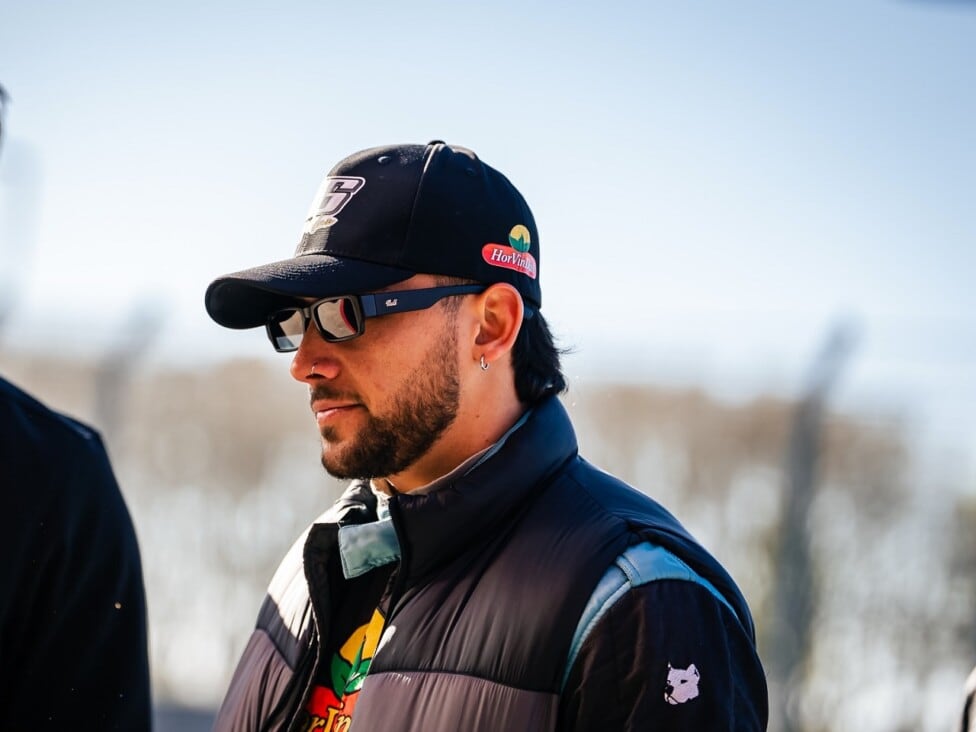 Palau se calza el buzo oficial y va por la revancha en el TC2000