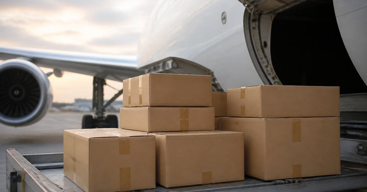 Las compras por courier moderaron su pulso en agosto, pero el acumulado ya roza los USD 1.200 millones anuales