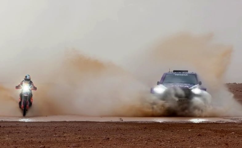 Cavigliasso y Pertegarini se prueban la Hilux grande: los cordobeses saltan a la categoría máxima en Marruecos