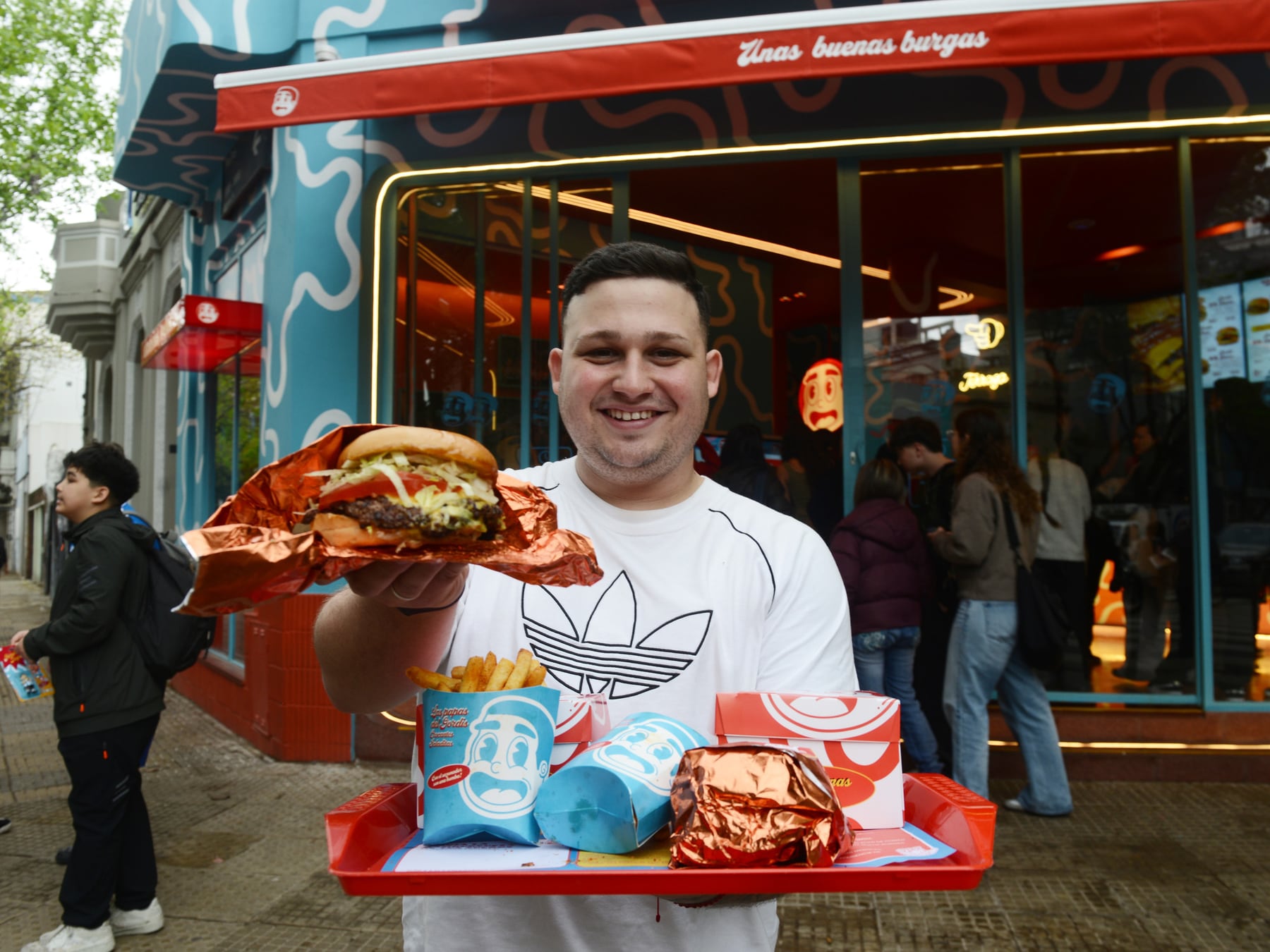 Palermo ya tiene su esquina hamburguesera: Gordis Burger abrió en El Salvador y Fitz Roy con smash de vacío y tapa de asado