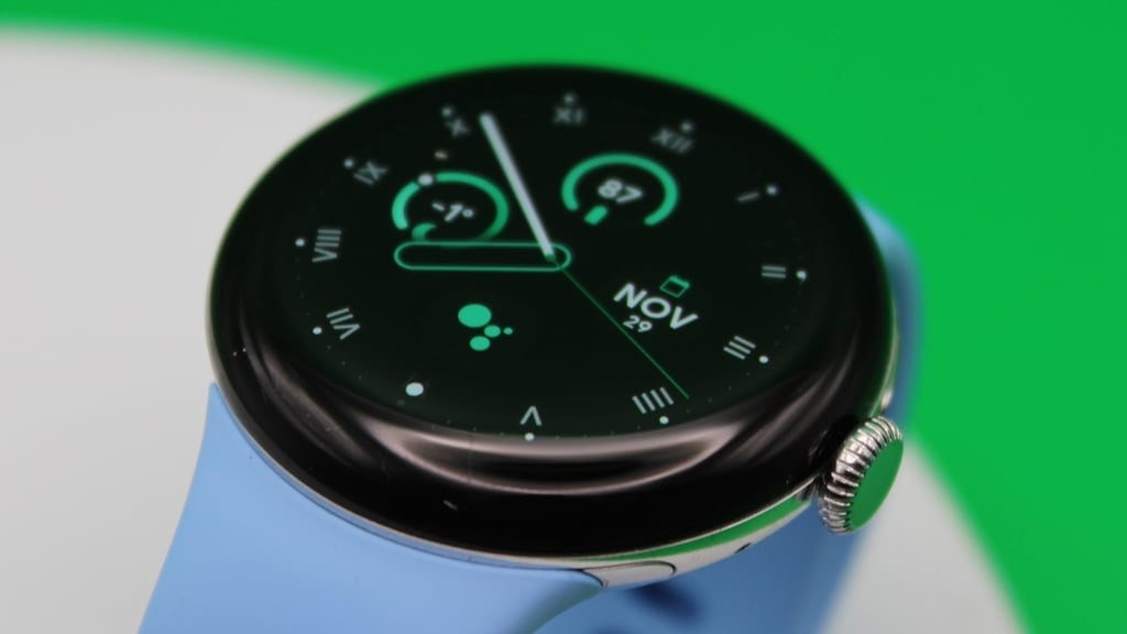 Pixel Watch 5: qué se puede pedirle en voz alta al reloj aunque te quedes sin señal