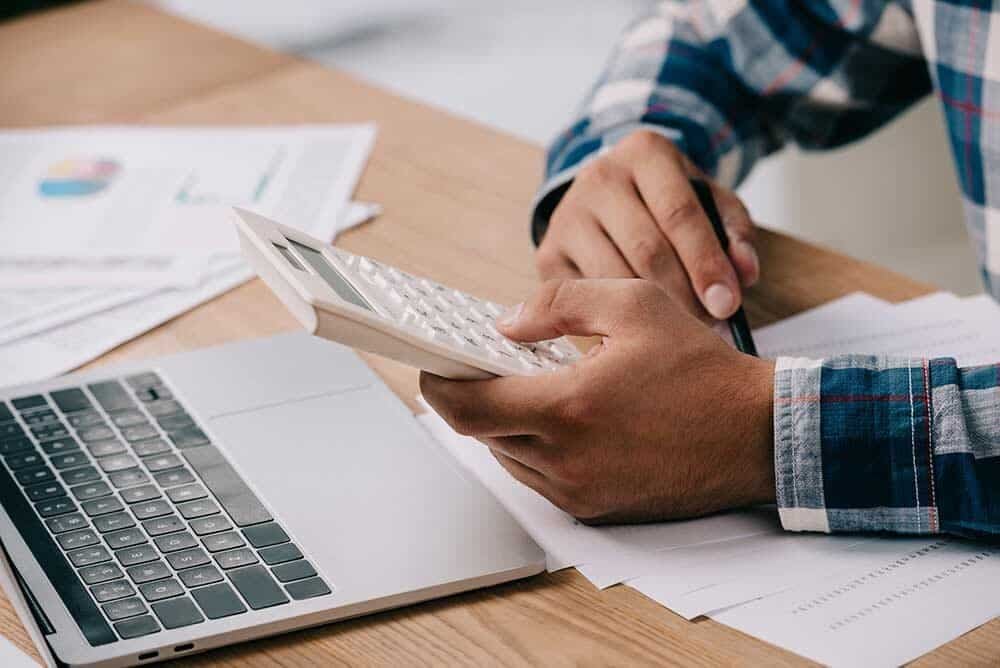 La Anses confirmó el calendario de pagos de octubre con una suba del 1,66% y lo ató a la inflación de agosto