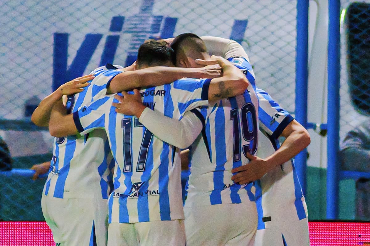 Racing se sacó la espina en Río Cuarto y arrancó el interinato de Romero con sonrisa