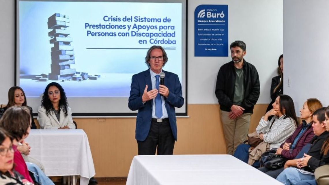 Esperas de meses para una rehabilitación, una prótesis o el certificado que abre la puerta a un derecho en Córdoba