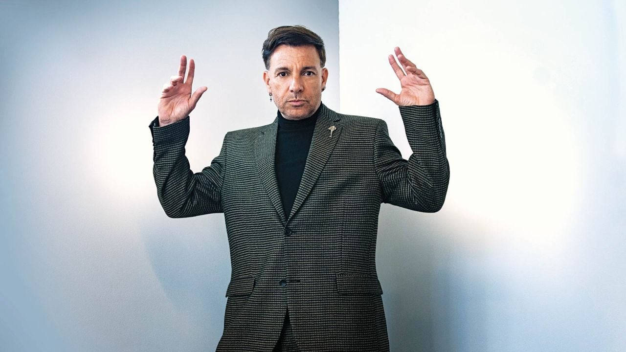 Bossi se saca el traje del imitador y se prueba seis pieles distintas en una serie que apuesta al amor