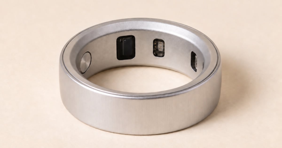 Anillo inteligente por 99 dólares: cinco asistentes de IA en la yema del dedo
