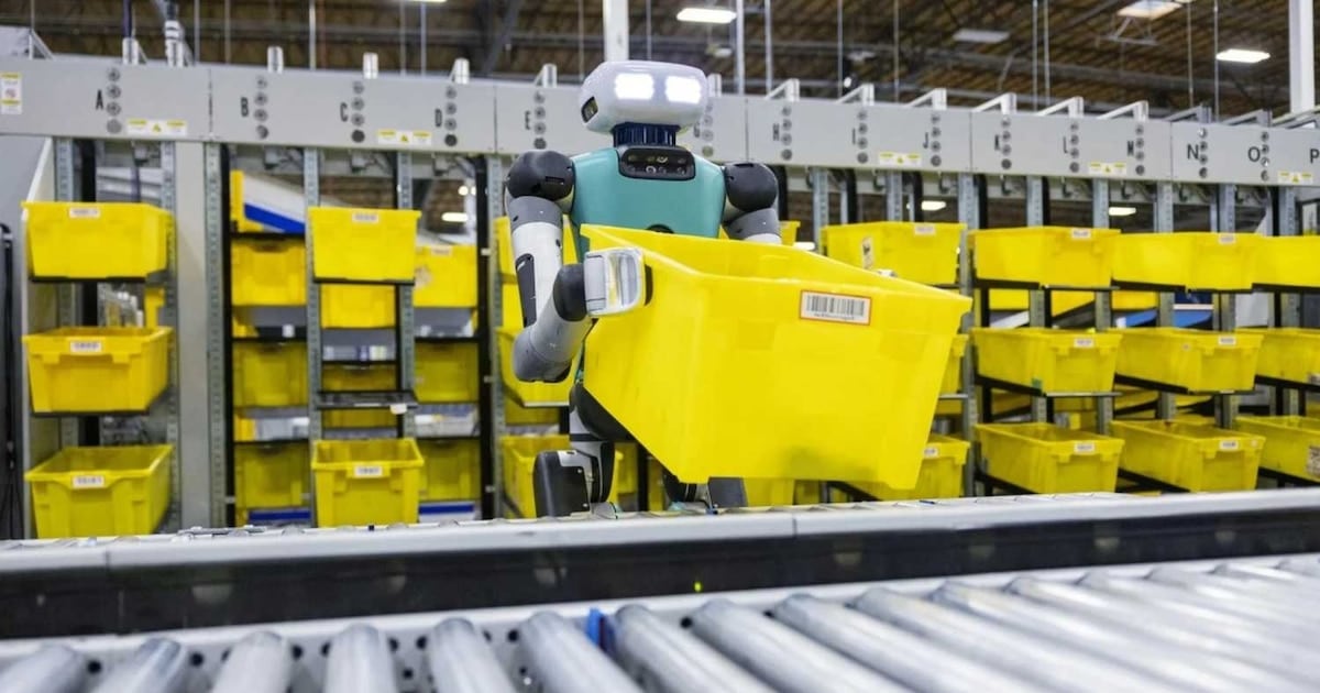 Un millón de robots y un debate que no se apaga: ¿trabajan más seguros los depósitos de Amazon?
