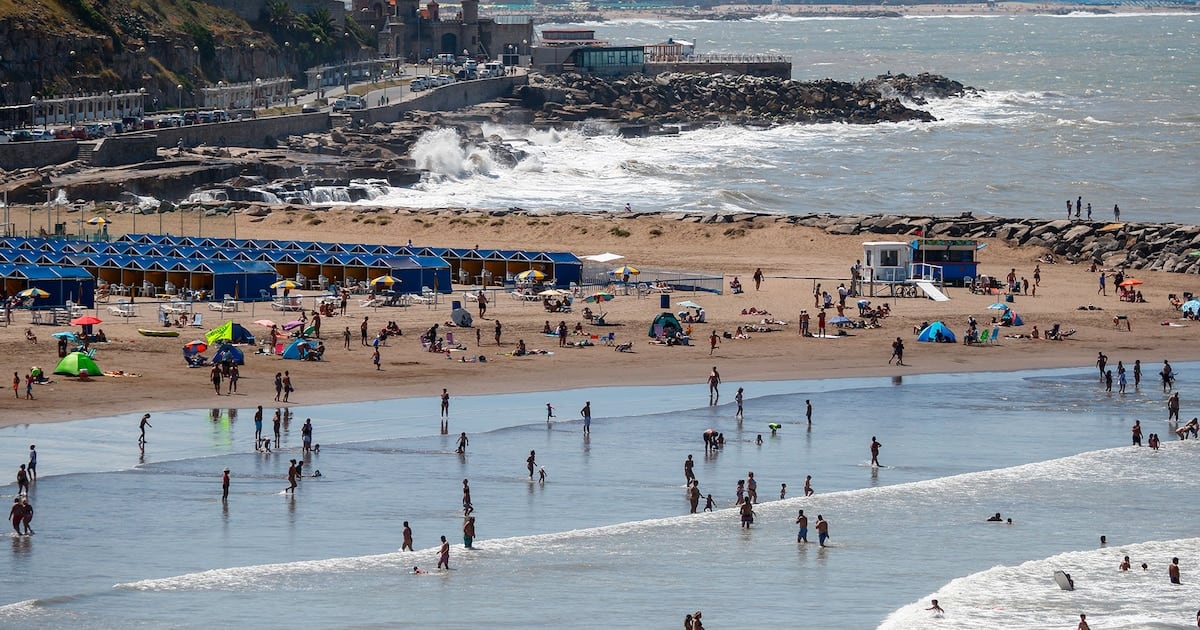 Vacaciones 2025 con reglas nuevas: cómo se fraccionan los días y se calcula el pago bajo la reforma laboral
