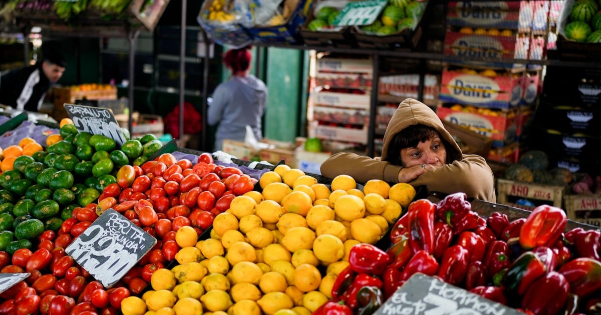 Septiembre en la mesa: el tomate se dispara 34% y la lechuga le hace contrapeso al bolsillo