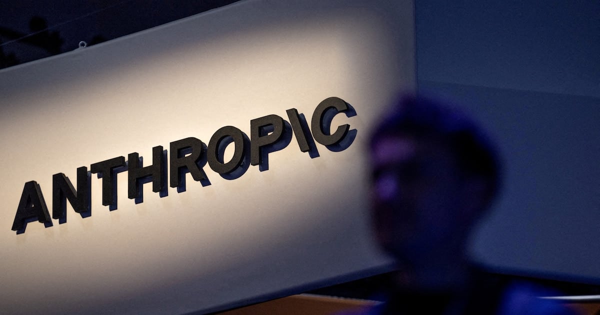 Anthropic le abre la cocina a un grupo de auditors externos y les da llave de empleado