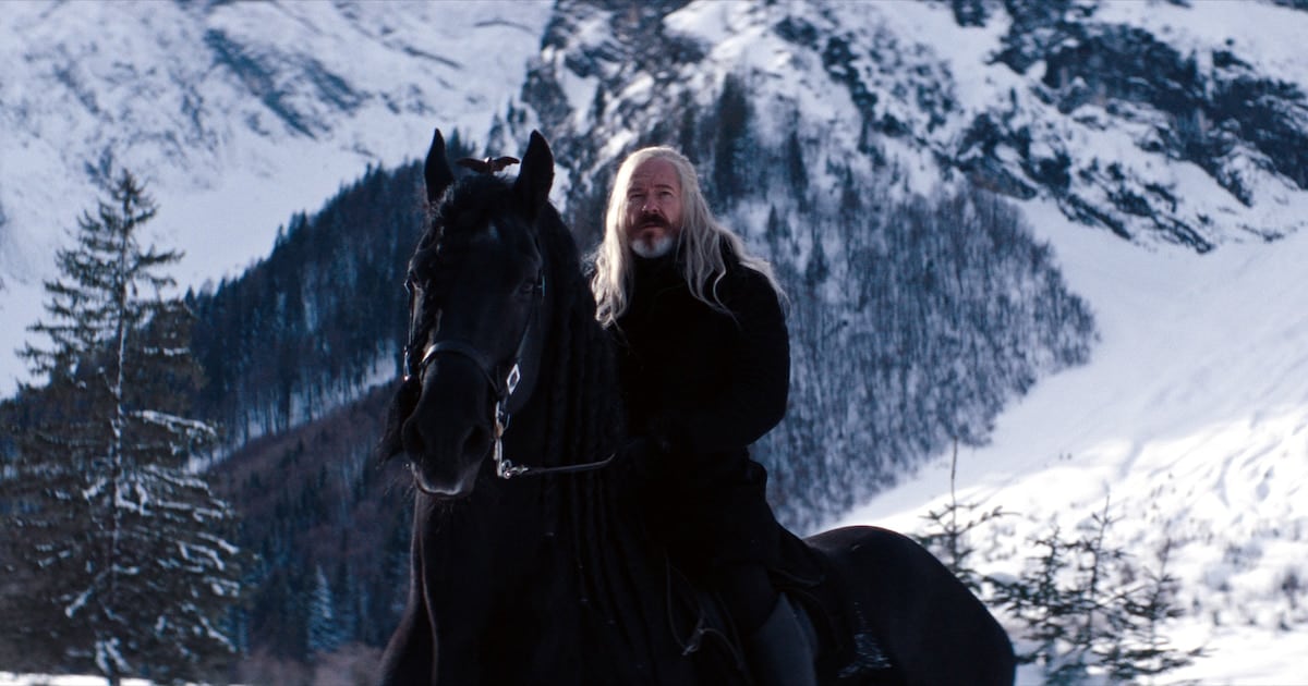Helmut, el pintor de glaciares que convirtió su pena en una película de ocho años