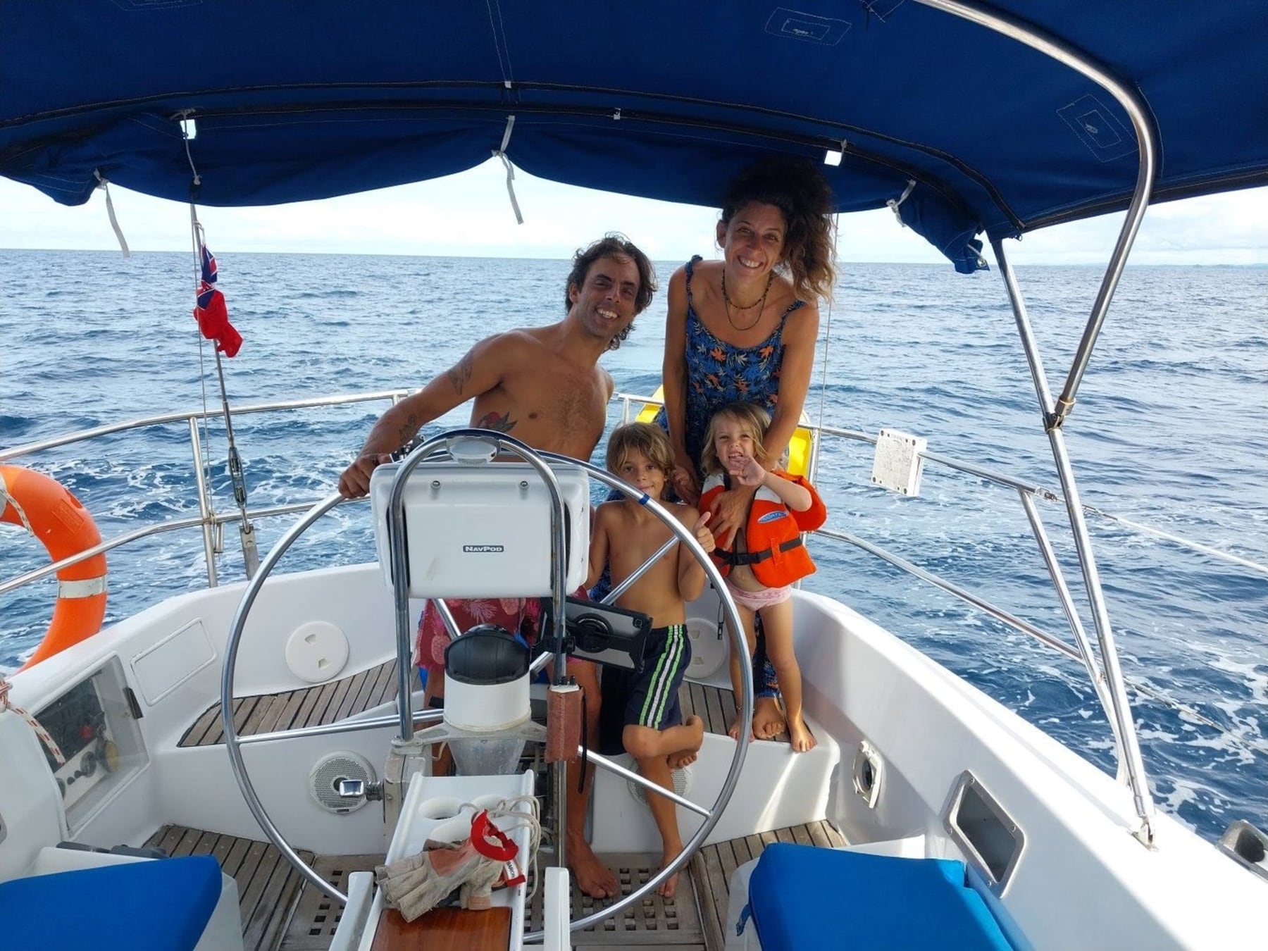 La Polinesia que se vive desde adentro: dos argentinos que cruzaron el Pacífico y hoy reciben huéspedes entre Tahití y Bora Bora