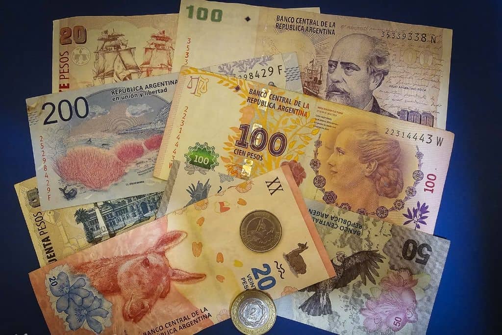 El dólar arranca el lunes en $1.500 y la inflación mensual llega al 1,9%